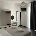 Hawaii Bed And Coffee Hotel 2*
