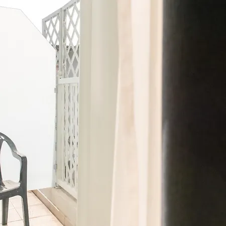 Hawaii Bed And Coffee 2* Riccione