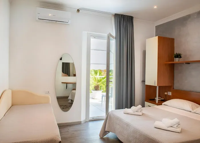 Hawaii Bed And Coffee 2*