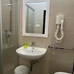 Hawaii Bed And Coffee Hotel 2*