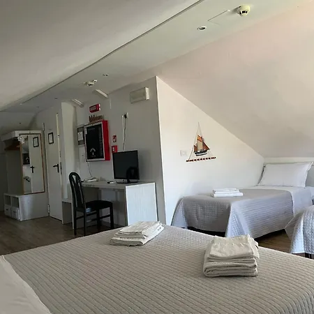 Hawaii Bed And Coffee 2* Riccione