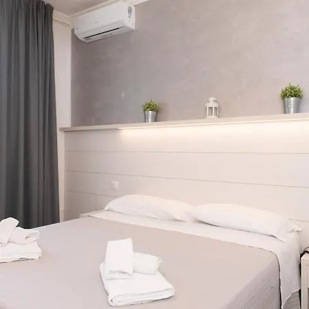 Hotel Hawaii Bed And Coffee 2*