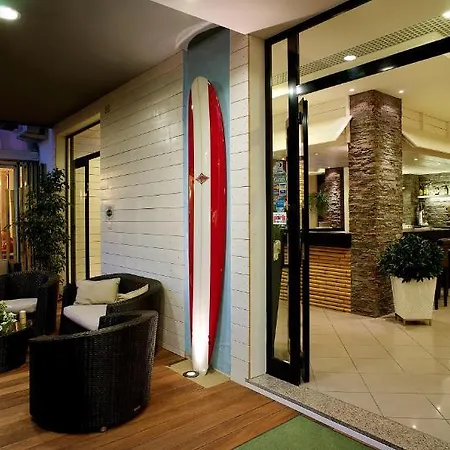 Hotel Hawaii Bed And Coffee 2*