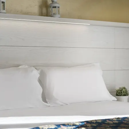 Hawaii Bed And Coffee Hotel