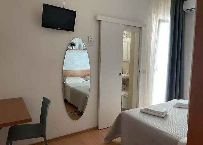 Hawaii Bed And Coffee 2* Riccione