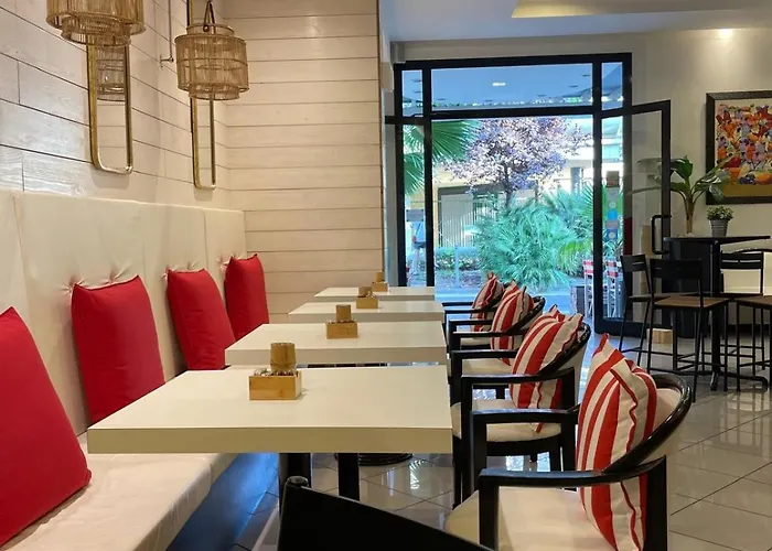 Hawaii Bed And Coffee 2* Riccione