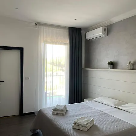 Hawaii Bed And Coffee 2* Riccione